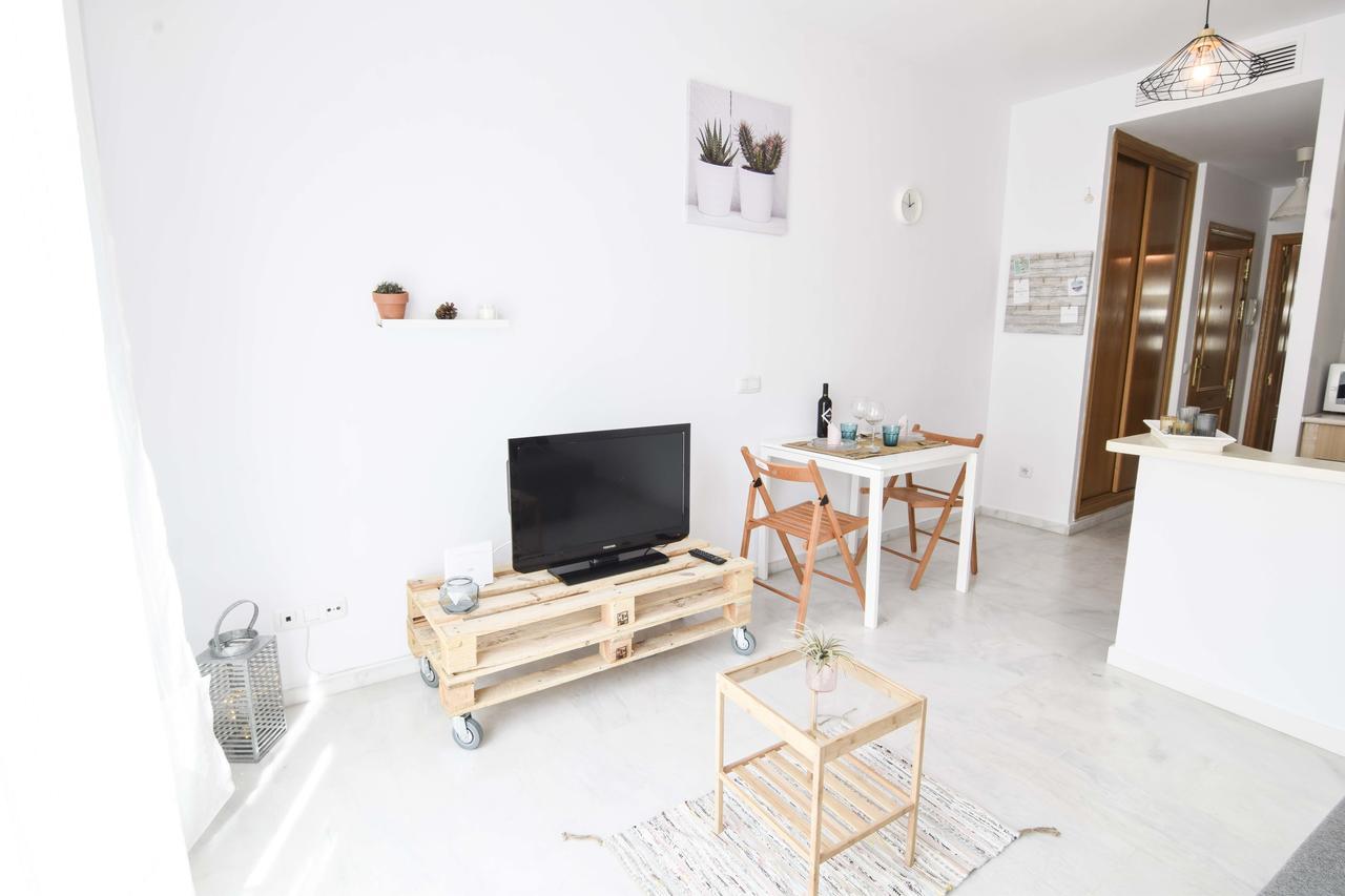 P&P Apartaments Carrera De Capuchinos Malaga Bagian luar foto