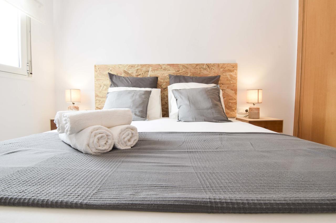 P&P Apartaments Carrera De Capuchinos Malaga Bagian luar foto