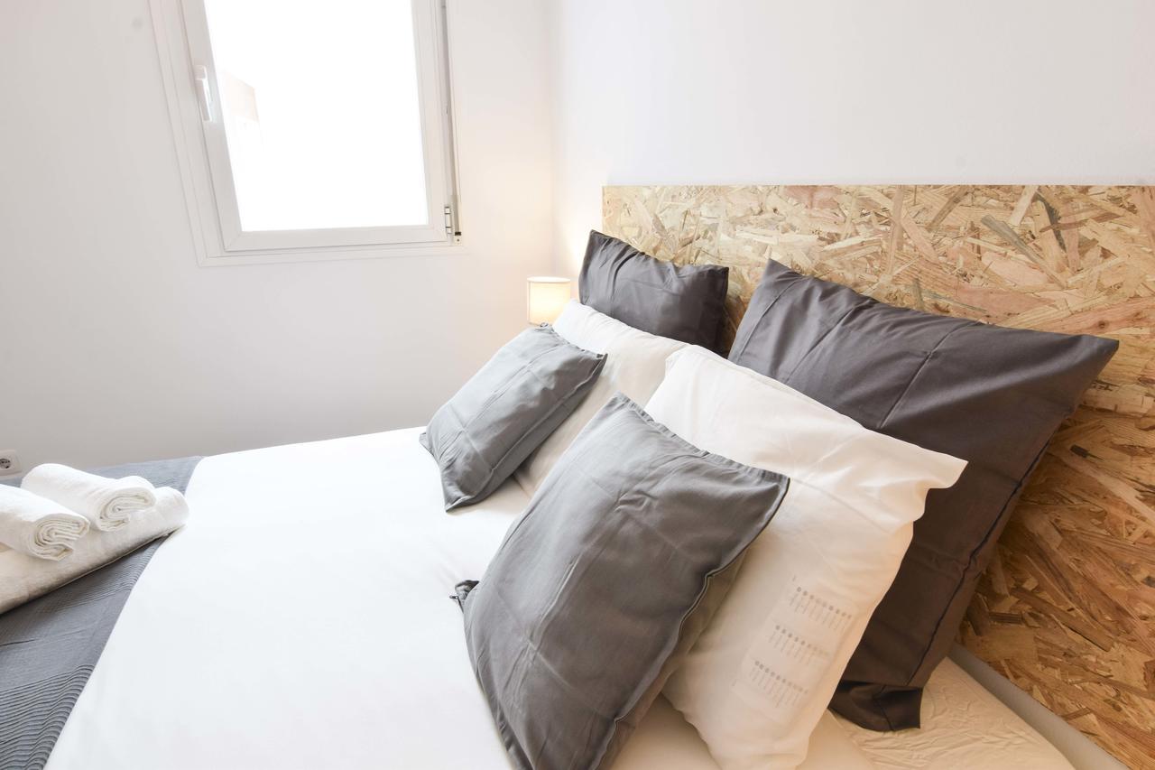 P&P Apartaments Carrera De Capuchinos Malaga Bagian luar foto